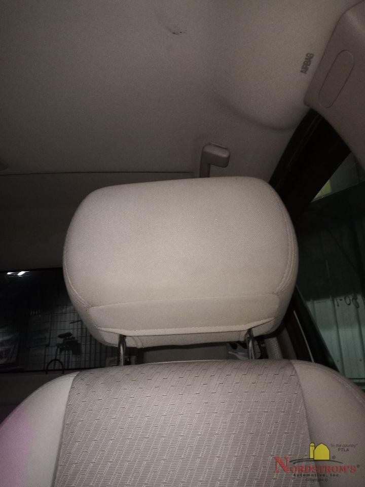 2011 Chevy Silverado 1500 Pickup Driver Front Headrest Only Gray Cloth