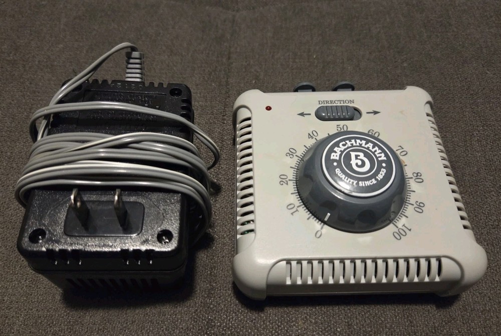 BACHMANN 46605A TRAIN SPEED CONTROLLER POWER PACK FOR HO/N EZ TRACK
