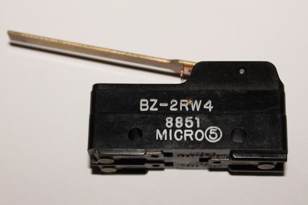 HONEYWELL MICRO SWITCH Lever Action Limit Switch BZ 2RW4