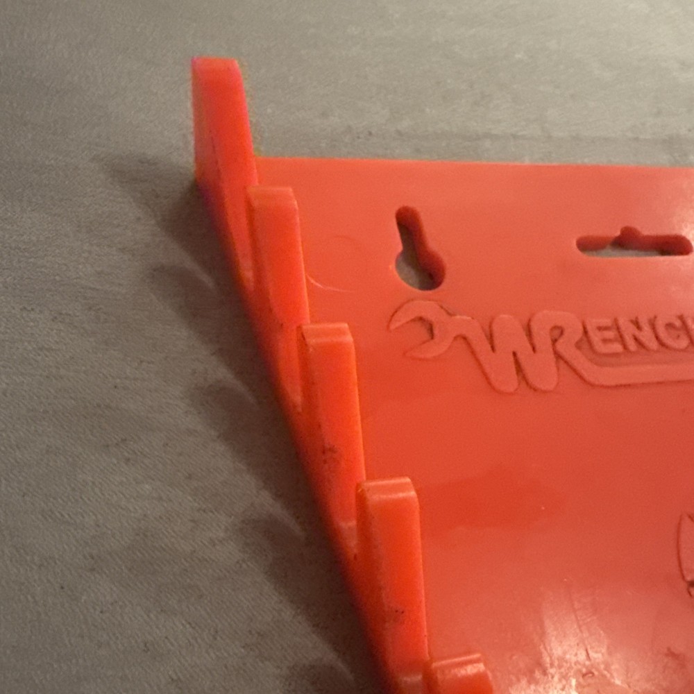 Mac Tools 15 Slot Wrench Rack - Red