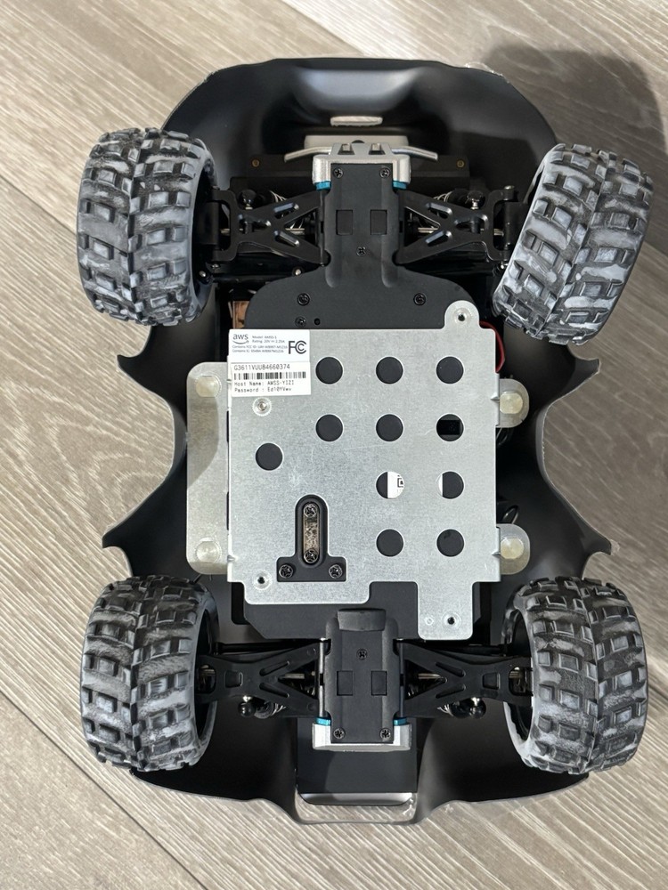 AWS DeepRacer Fully Autonomous 1/ 18th Scale Race Car ONLY for Developers