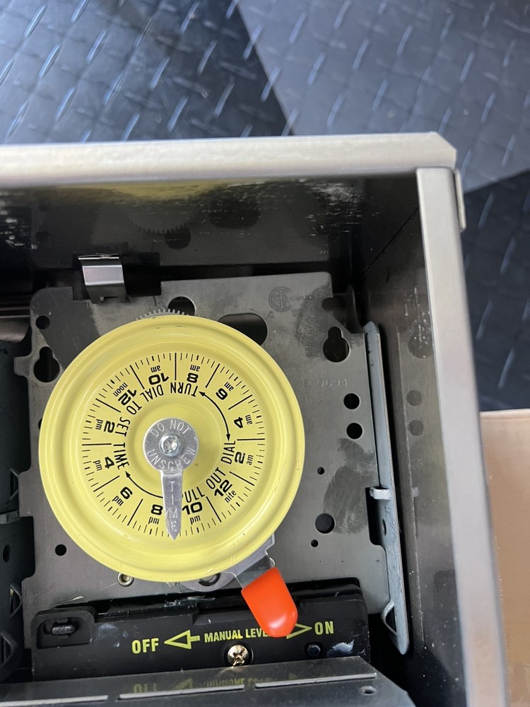 Intermatic T40004RSS Pool spa timer Electric Panel 125 AMP