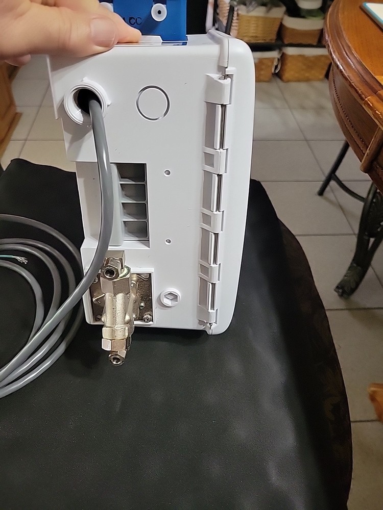 New Ecolab Apex2 w Bracket