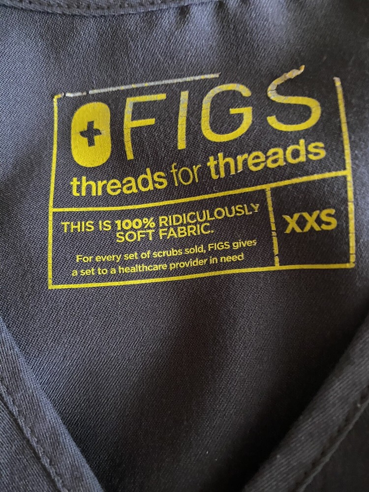 FIGS Women’s Scrubs Set Threads for Threads Size XXS