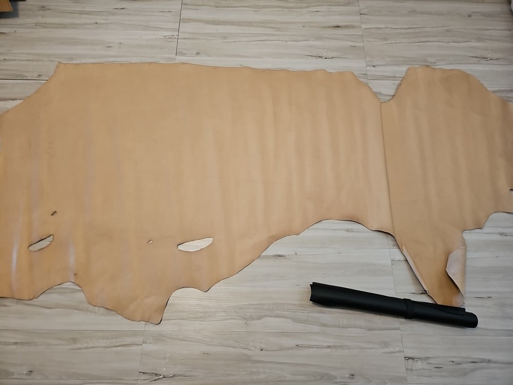 2oz LIGHT TAN LEATHER HIDE LINER SEMI SMOOTH GRAIN SOFT PANEL,SHEET,SQUARE 21+s