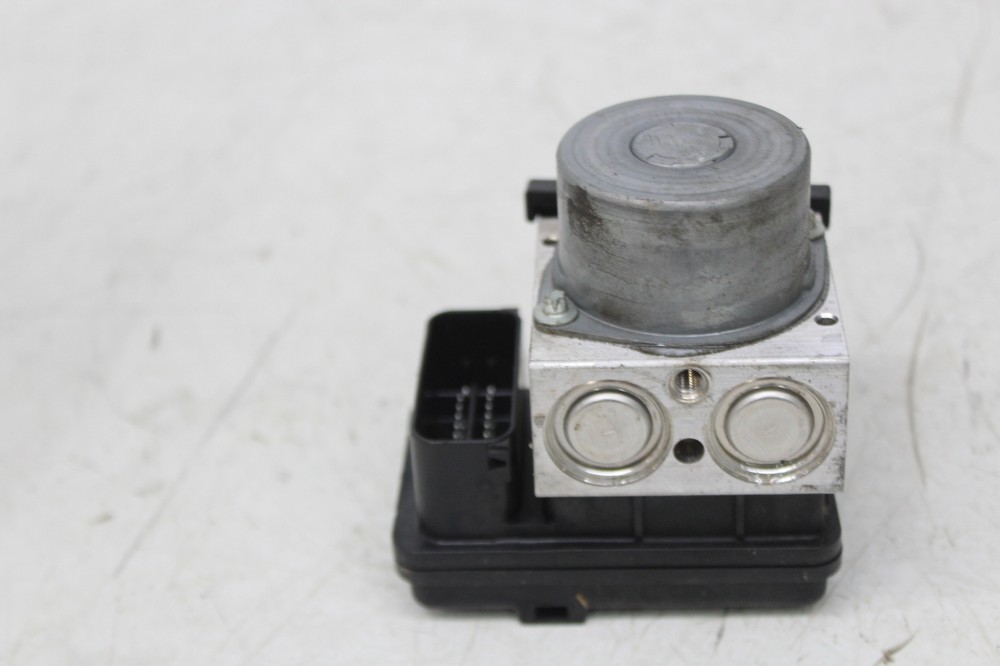 20-23 BMW F900R ABS PUMP UNIT MODULE