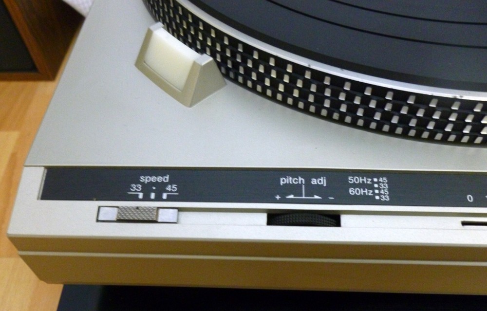 Technics SL-B500 Frequency Generator Servo Automatic Turntable + Shure M92E