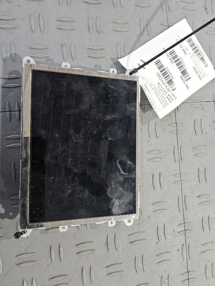 2018-2020 Chrysler PACIFICA Front Dash Mounted 8.4" Display Touch Screen