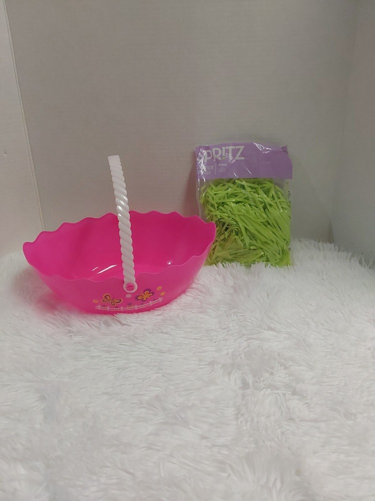 Pink Plastic Oval Shape Easter Basket W/Handle & Spritz Green Easter Grass BNWT!