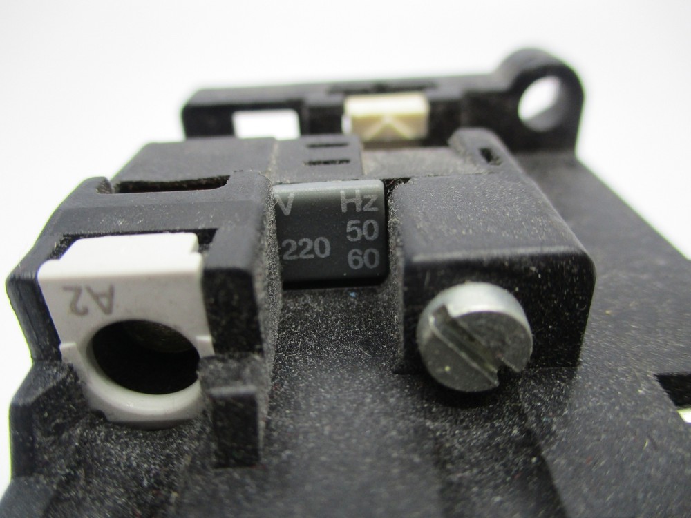 SIEMENS 3TF42 CONTACTOR NSNP