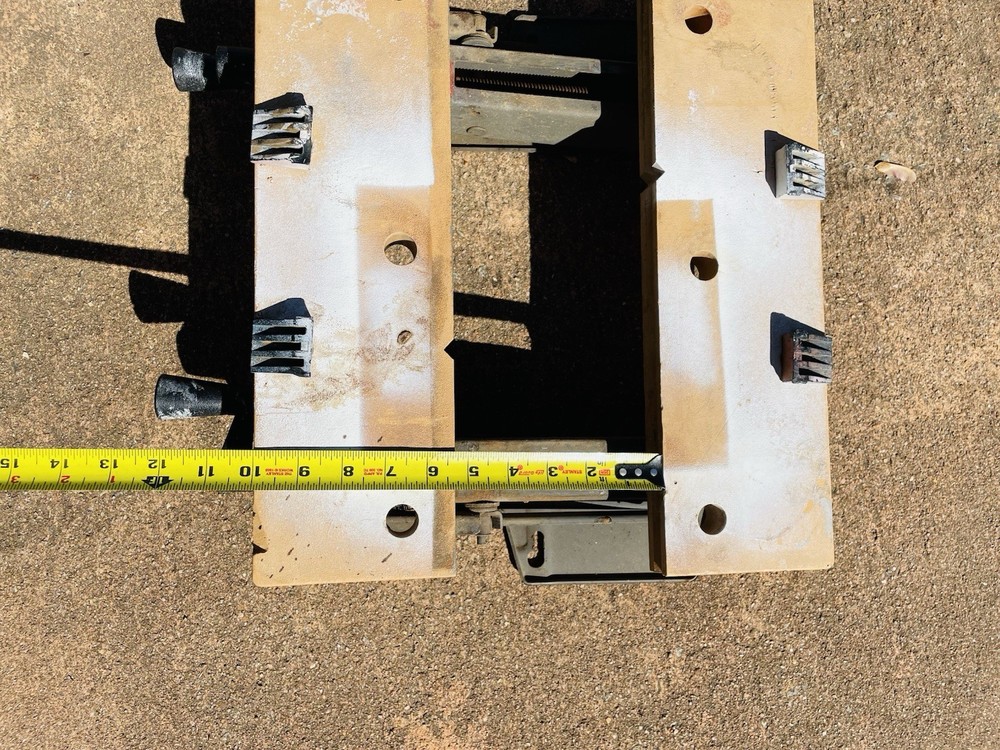 Black & Decker Workmate 79-021 Bench Top/Wall Mount 16" Work Vise Fold Down