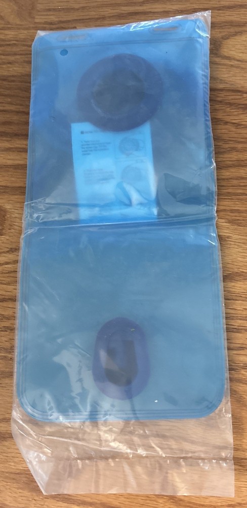 AirFlow 2L Insulated Reflective Hydration Backpack & Bladder Lightweight Compact