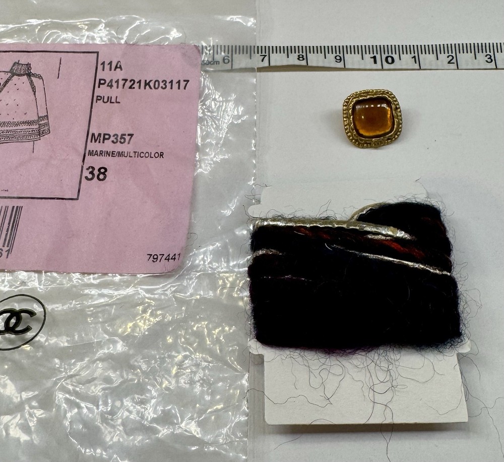 CHANEL Button & Yarn, Authentic from Boutique, MP357 Multicolor