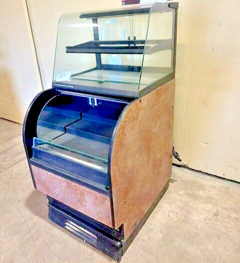 STRUCTURAL CONCEPTS OASIS BAKED GOOD DISPLAY W/REFRIGERATED BOTTOM DISPLAY CASE