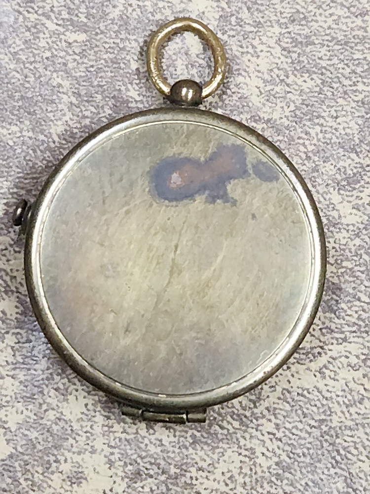 Vintage Germany Needle Lock Brass Pocket Compass Pendant Glow Points & Tip