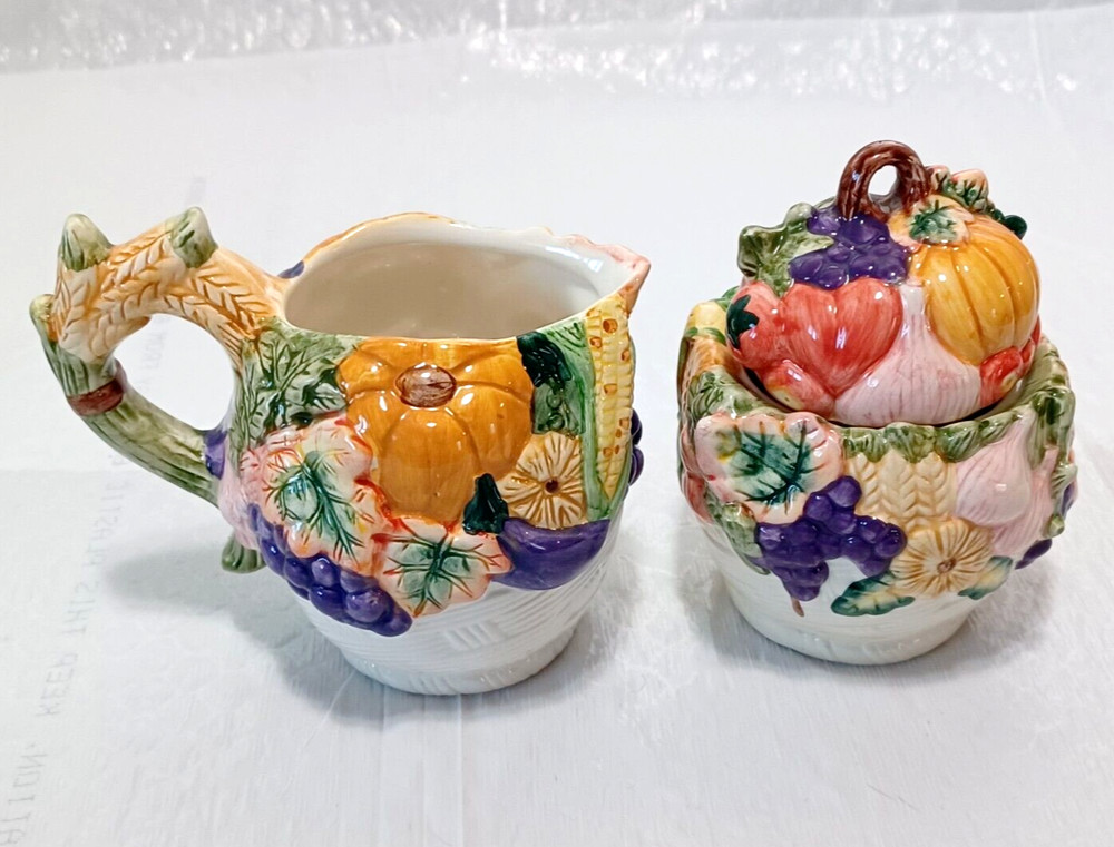 Long Rich Harvest Vegetable Creamer & Sugar Ceramic Set