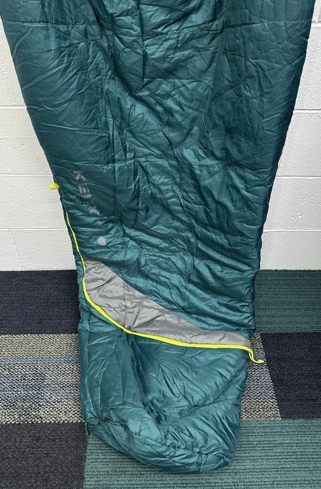 KELTY TUCK 35 SLEEPING BAG WITH THERMAPRO INSULATION SIZE REGULAR
