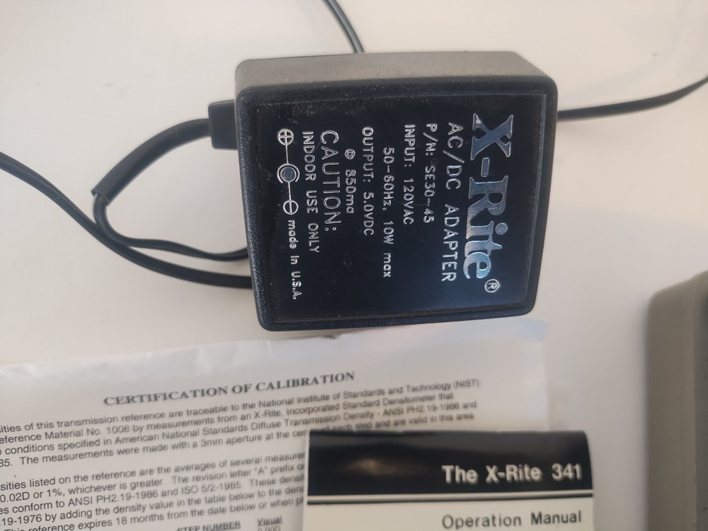X-Rite 341 Dot Meter, Densitometer, Tester.Carry Case, AC plug,Operation Manual