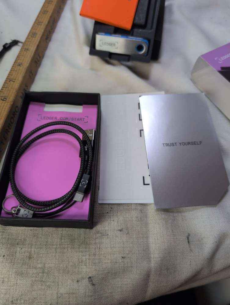 Ledger Nano S Plus USB Type-C Crypto Hardware Wallet For Bitcoin Open Box Blue