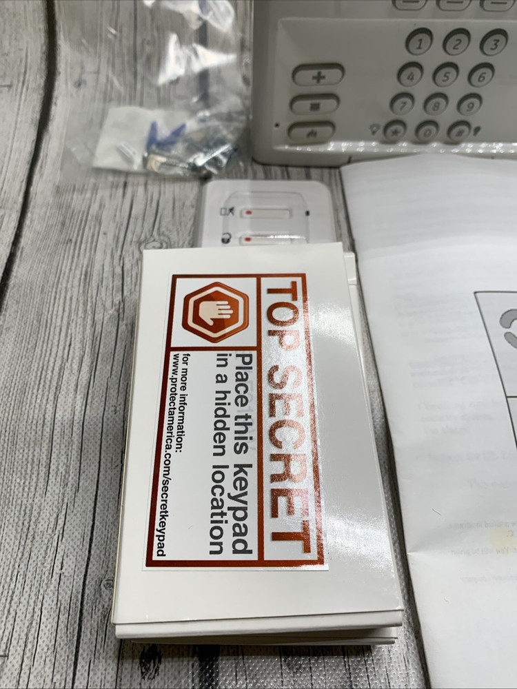 GE Simon XT Security System Panel And Accessories