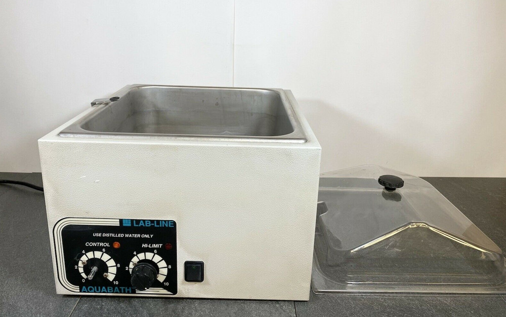 Lab-Line - Aquabath Laboratory Waterbath Model 18005 / Powers up