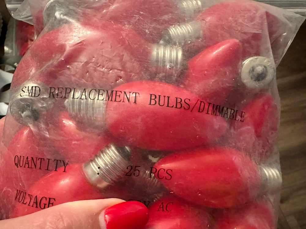 C9 LED Red Christmas Bulb Replacement Pack of 25 Dimmable E17 Base Smooth