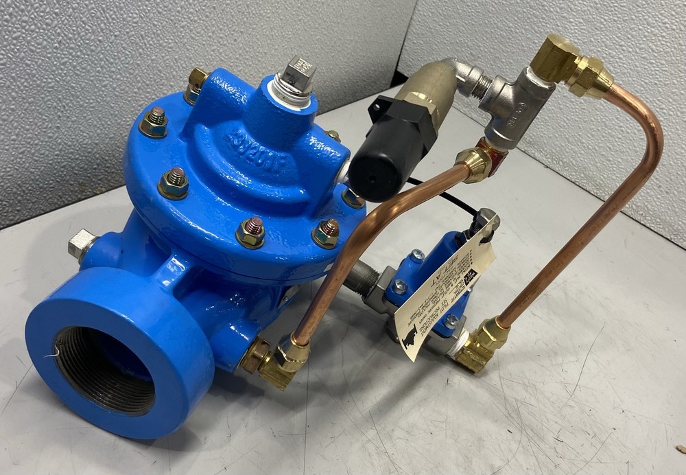 Watts Pressure Reducing Valve 2" Threaded 115-2 TH