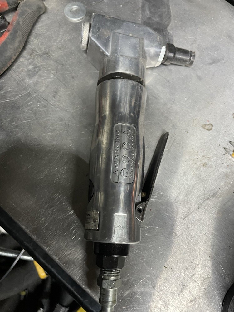 Blue Point Air Nibbler made by snap on