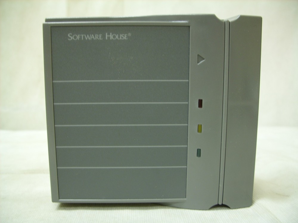 Software House RM1 RM1-4000 Multi-Tech Wall Mount Access Control Reader Damaged
