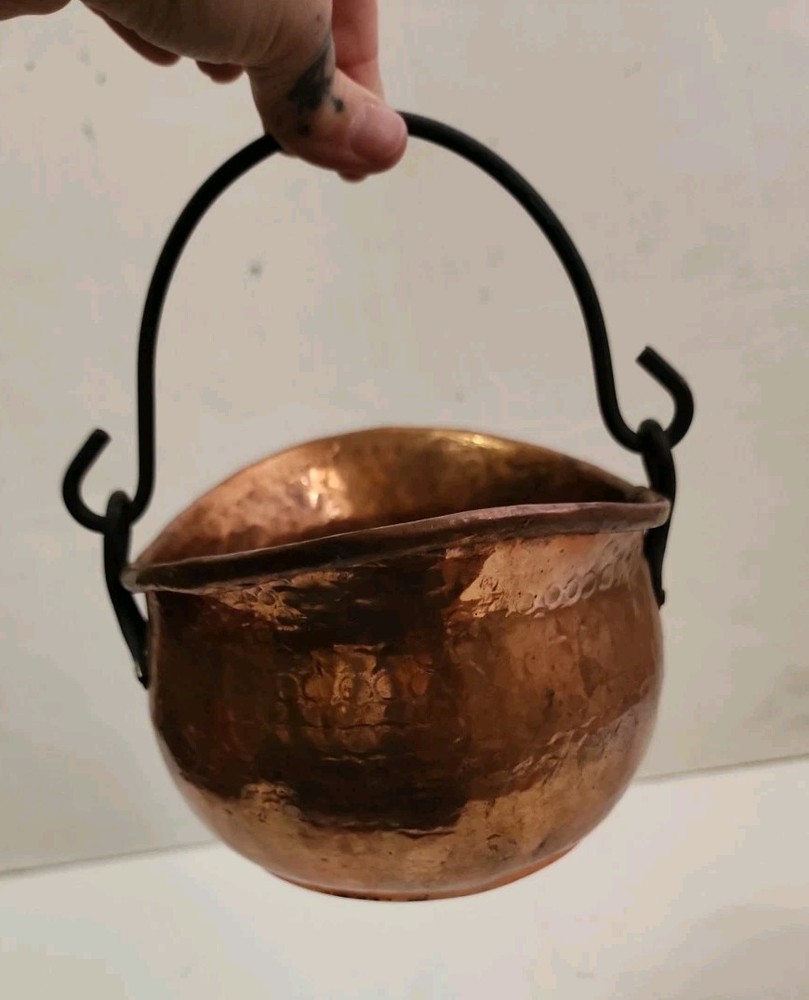 Hammered Copper Pot Hanging Cauldron Rustic Primitive Decor Black Iron Handle