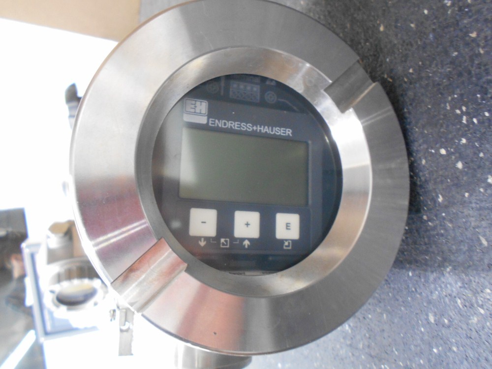 ENDRESS HAUSER GUIDED RADAR LEVEL TRANSMITTER LEVELFLEX M FMP41C W/52" PROBE