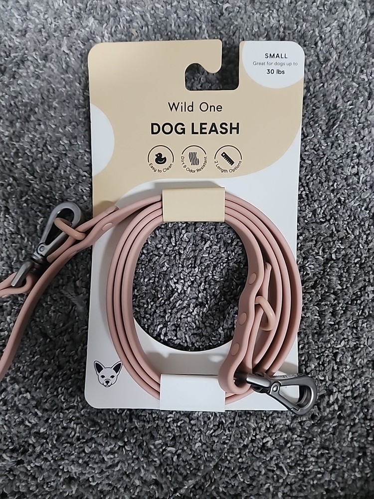 Wild One Adjustable Dog Leash Light Pink, Small