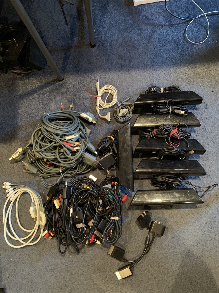 6 Xbox 360 Kinect Sensor Bars, 25 AV Cables Untested
