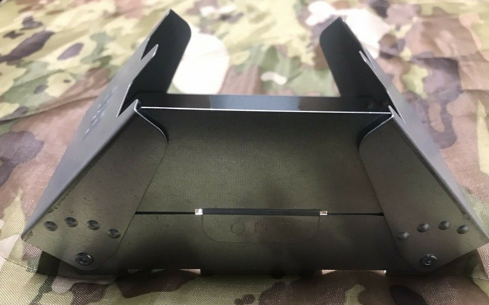 Multi Fuel Cooker W WindShield FireDragon UK Military Issue