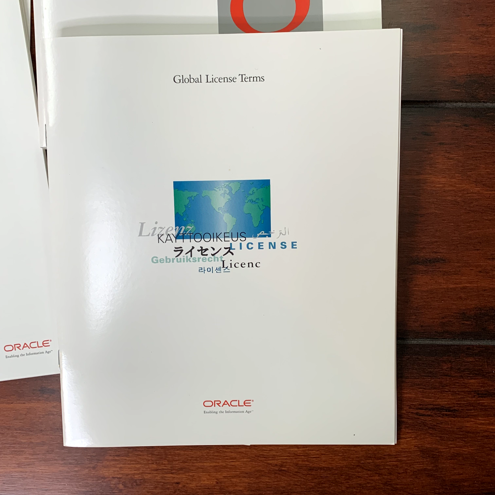 Oracle8 Oracle 8 Personal Edition Windows NT 95 Software VTG Big Box