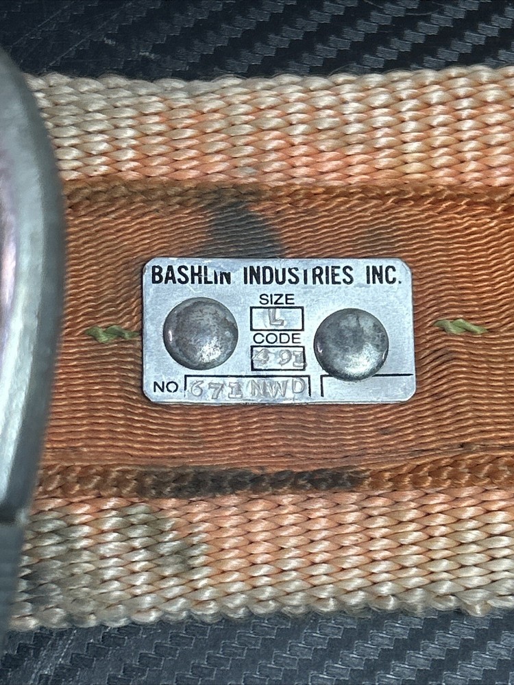 Bashlin Orange Belt Large 671NWD Code 491 w/ Hooks