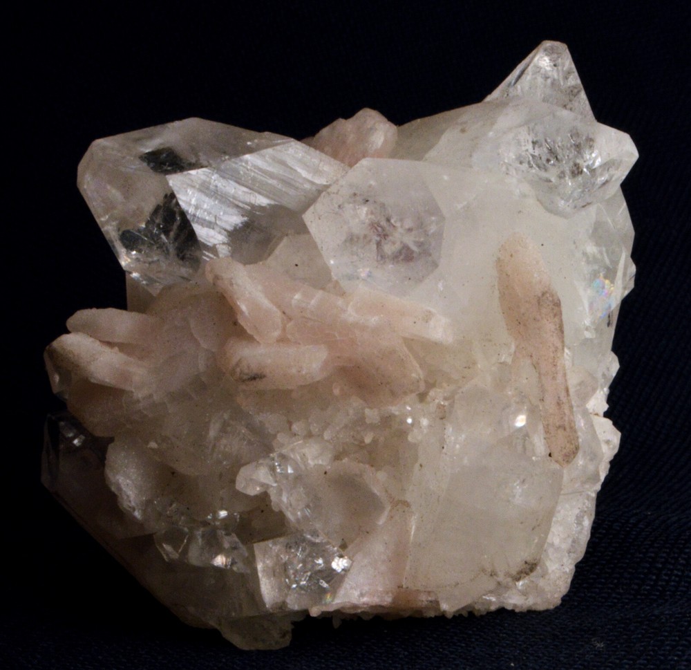 #7193 Apophyllite & Stilbite - India