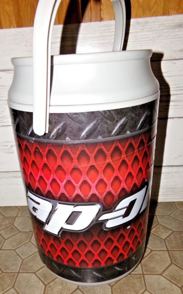 Snap On New Cooler 5 Gallon Beer Cooler