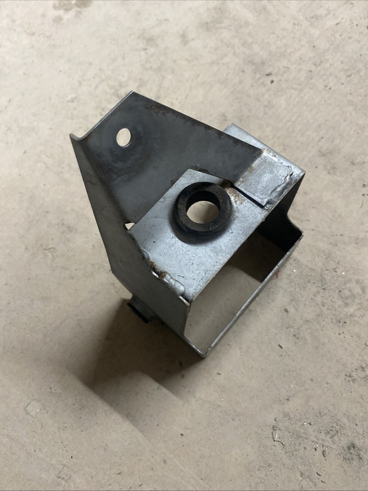 Vauxhall Vx220 ABS Pump Bracket