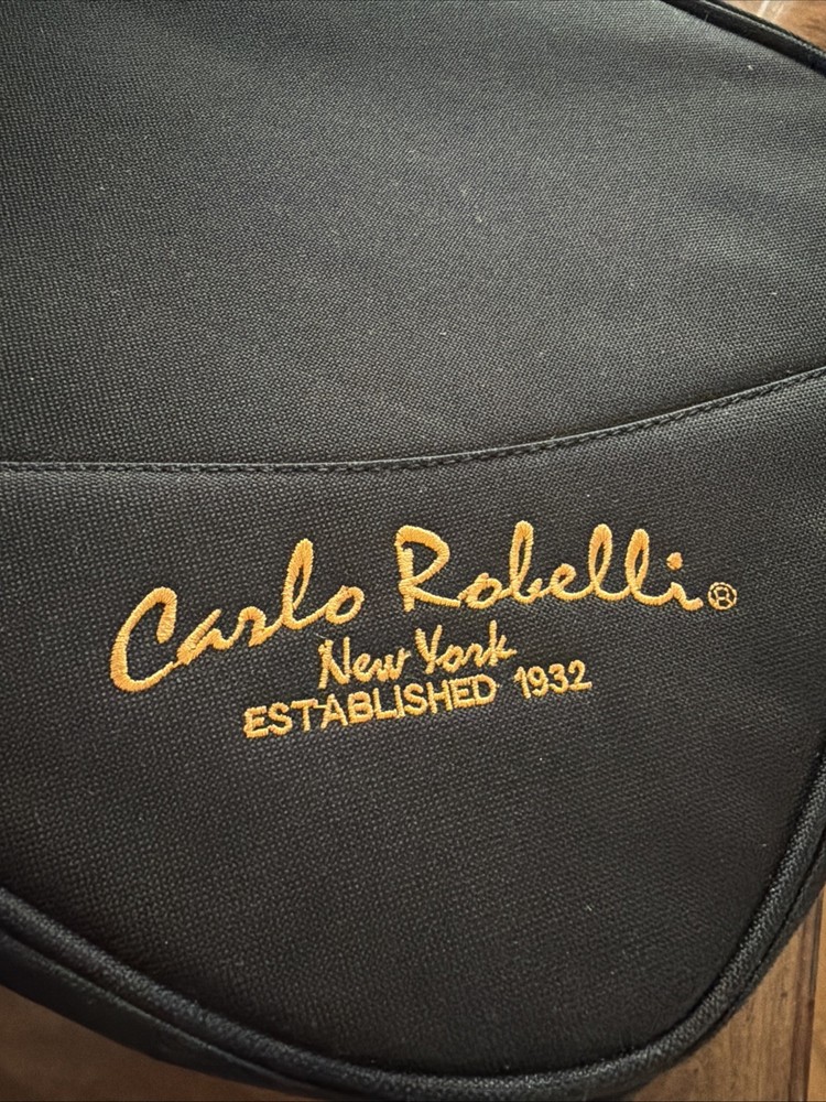 Viola Carlo Robelli