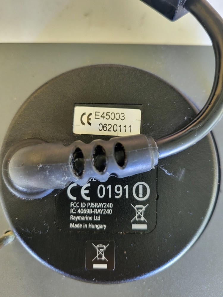 Raymarine RAY240E Active Marine Speaker