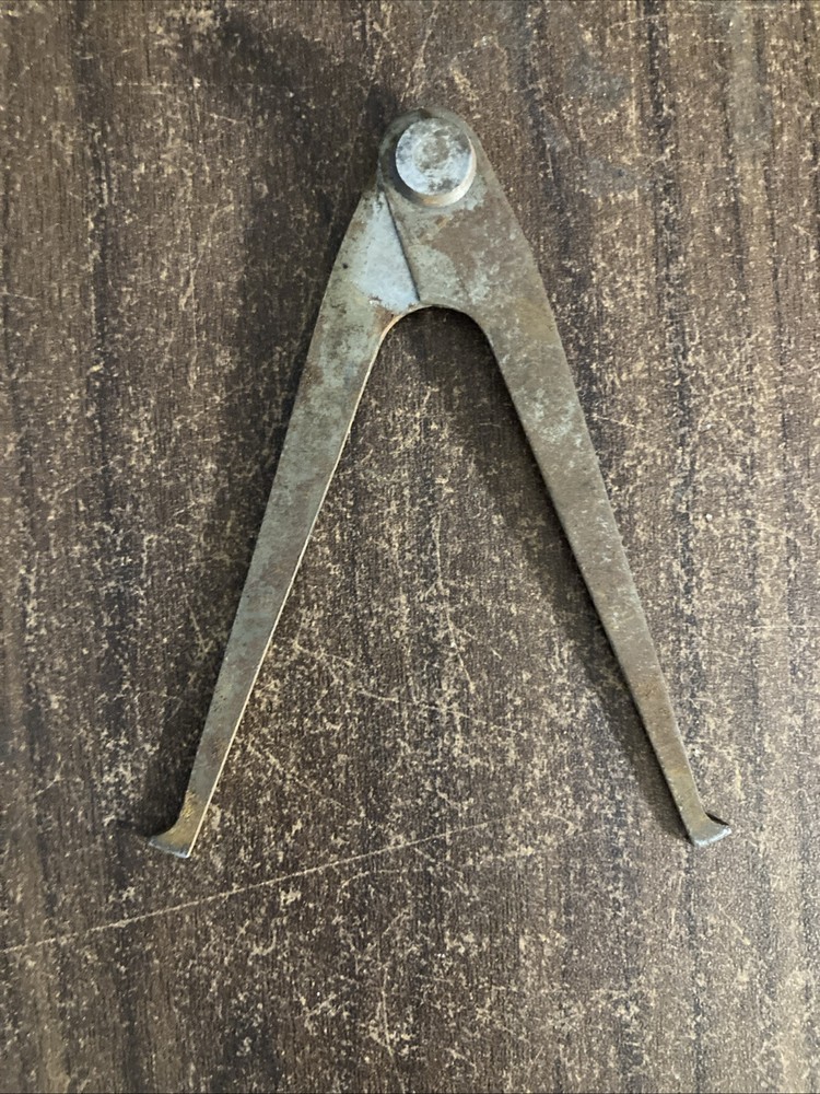 🗽 VINTAGE CALIPER