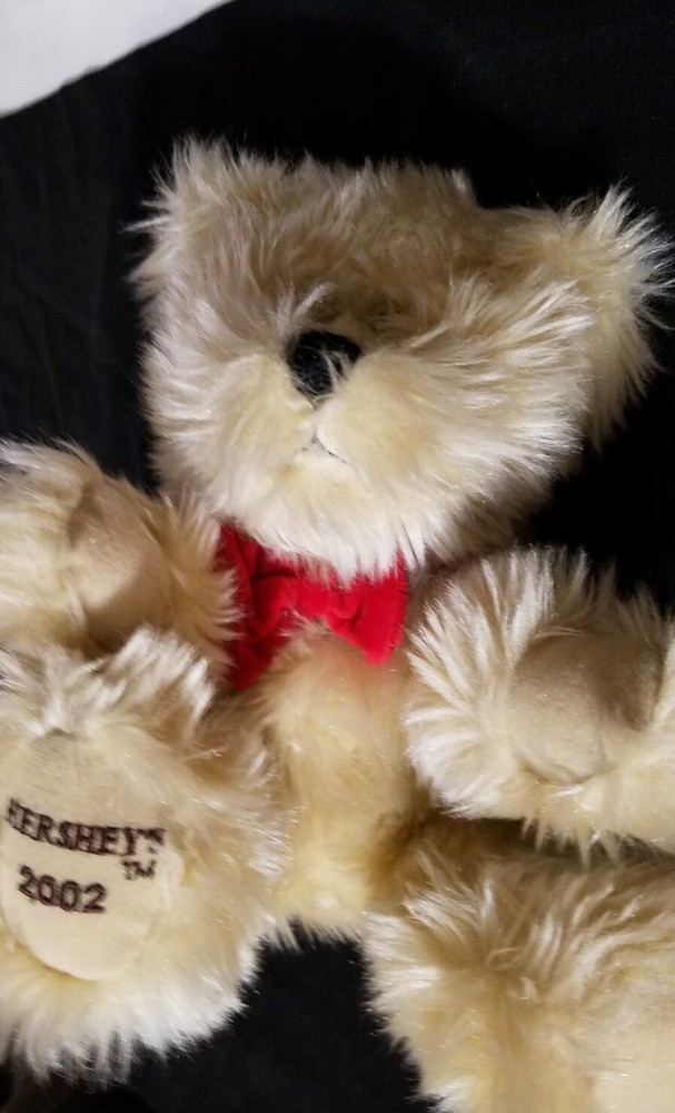 Hershey's Teddy Bear Plush Stuffed red Ribbon Bow. Hershey 2002