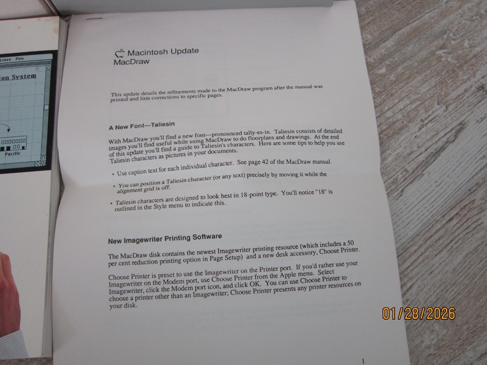 Apple Macintosh MacDraw Software Box w/Manuals & Sealed Cassette NO SOFTWARE