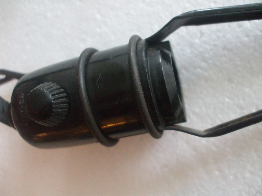 VINTAGE SINGER SEWING MACHINE LIGHT
