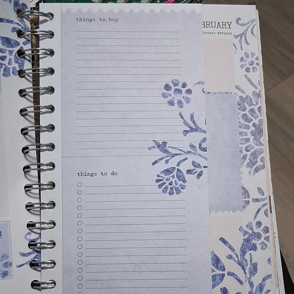 Daphne's Diary 2026 Large Spiral-Bound Weekly/Monthly Planner Paperboard