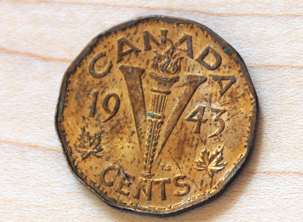 1943 Canada 5 Cents Tombac WWII
