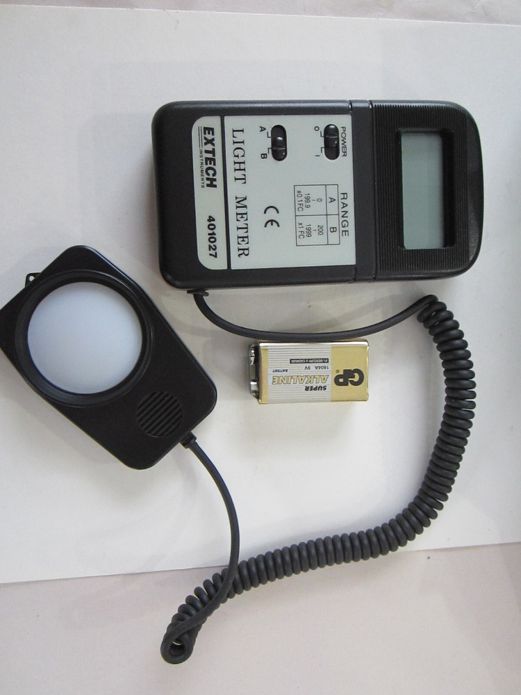 EXTECH 401027 FOOT CANDLE LIGHT METER