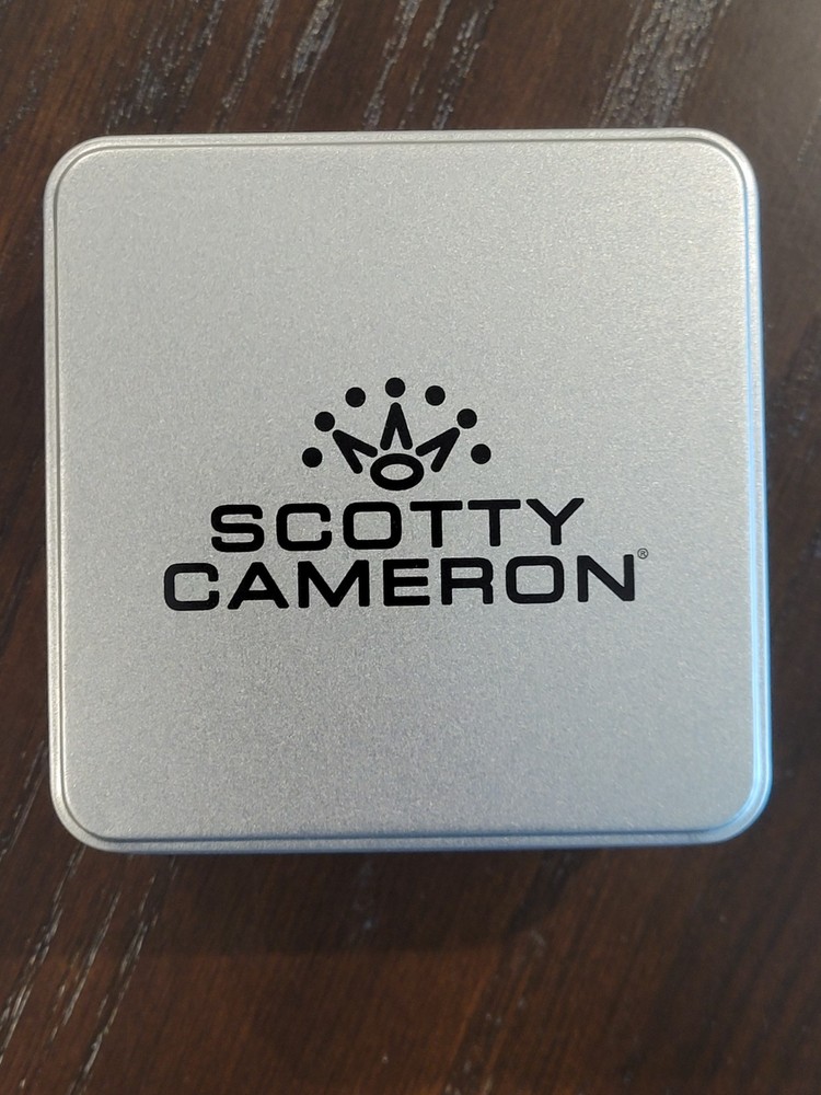 Scotty Cameron Aero Alignment Tool Kit (Tool, Tin & 3 Pro V1 Golf Balls) - Blue