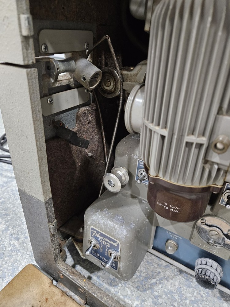Bell & Howell Filmosound 202 Projector